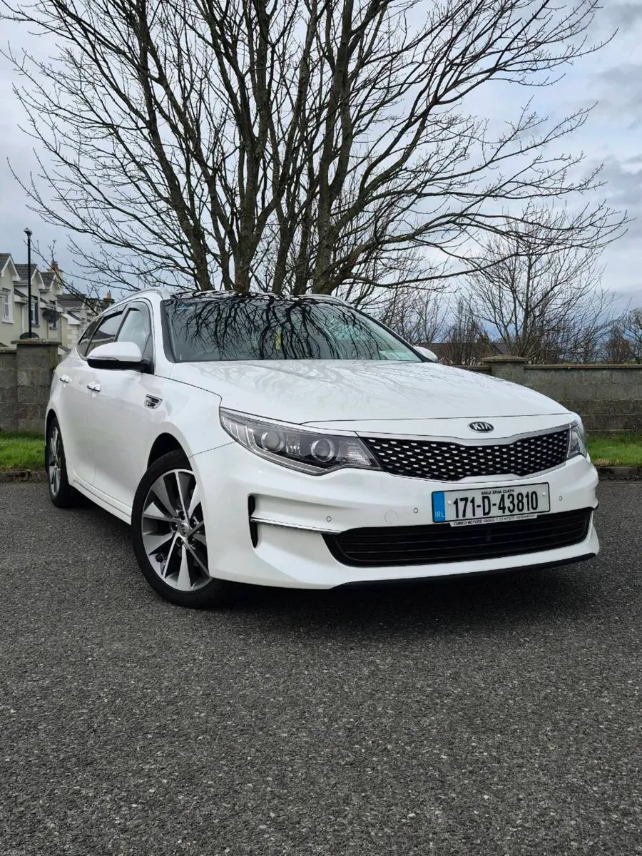 Kia Optima Sportswagon - Image 1