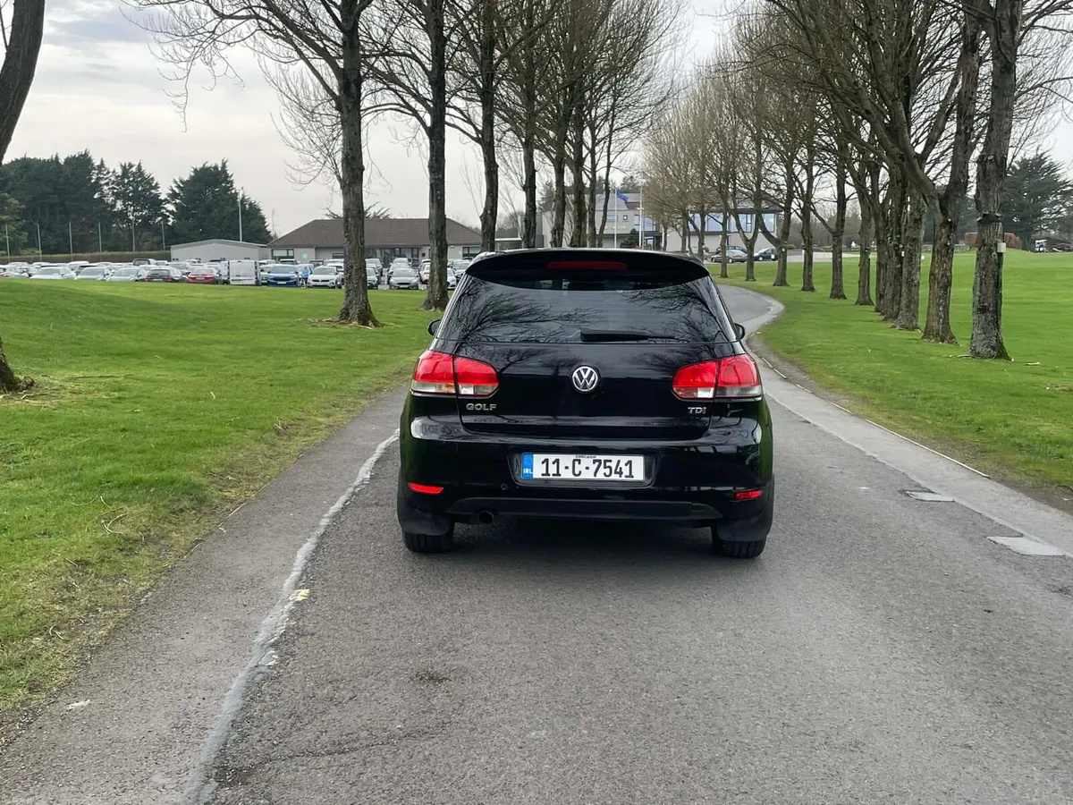 2011 Volkswagen golf 1.6 tdi nct 08/26 tax 03/26 - Image 4