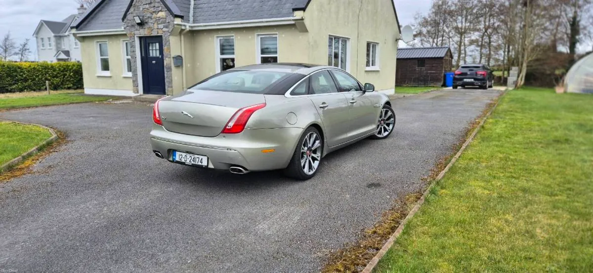Jaguar xj 3.0,275bhp - Image 4