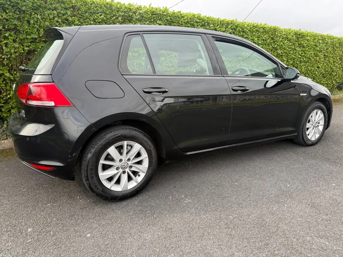 2014 Volkswagen Golf 1.6 TDI BlueMotion - Image 2
