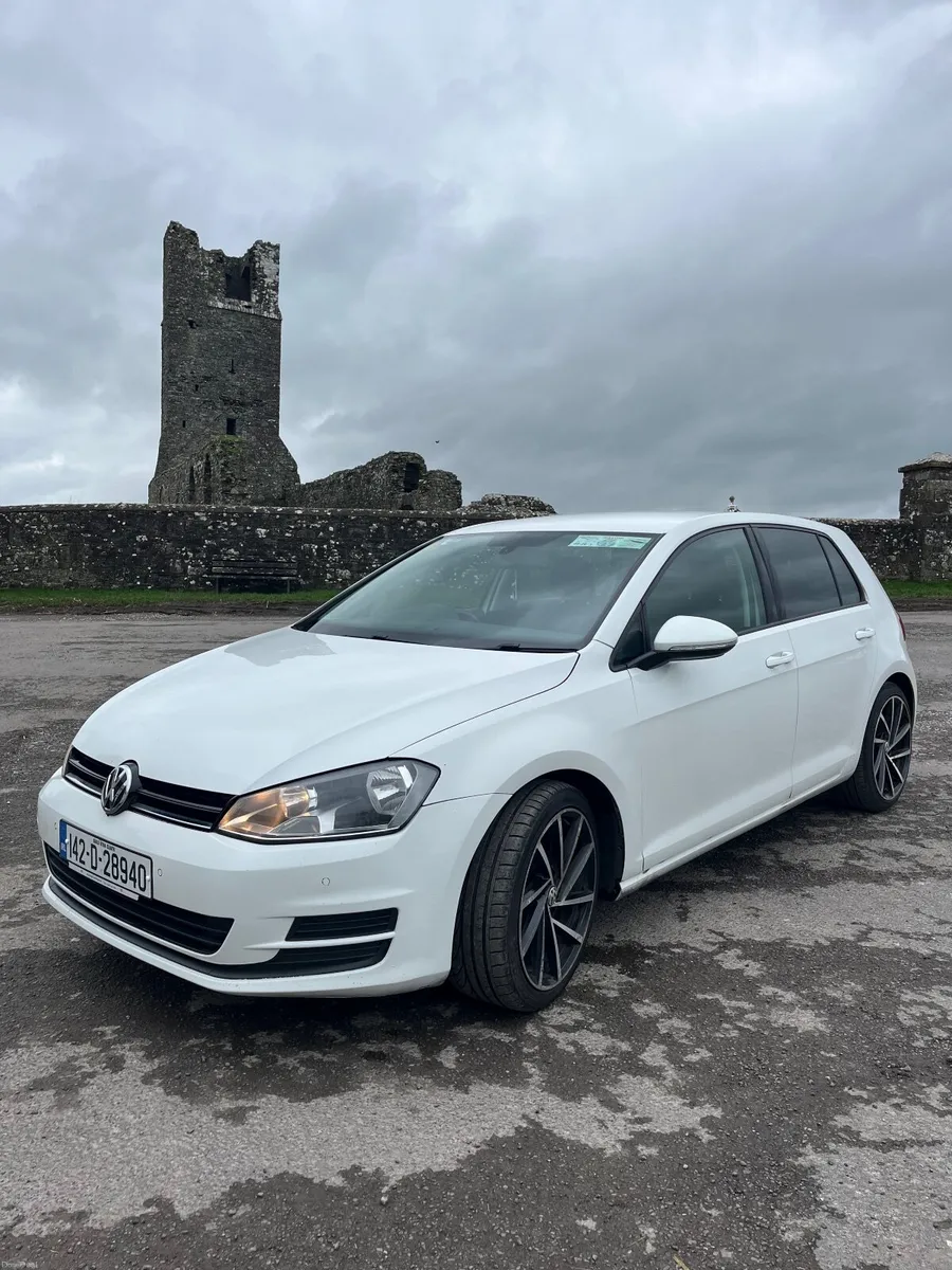 Volkswagen Golf 2014 - Image 2