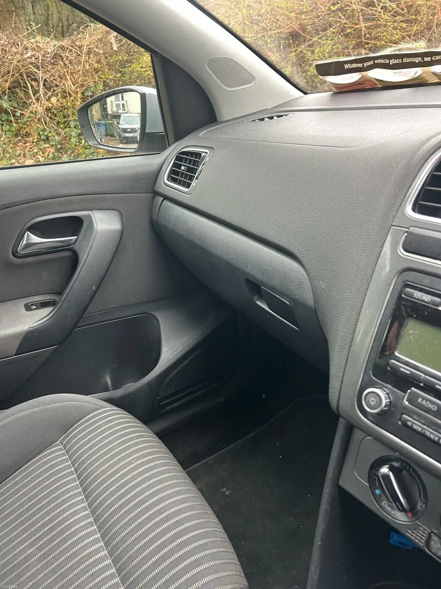 Polo Volkswagen - Image 4