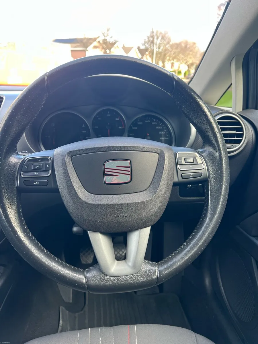 2013 SEAT LEON COPA PLUS *Low Miles* - Image 4