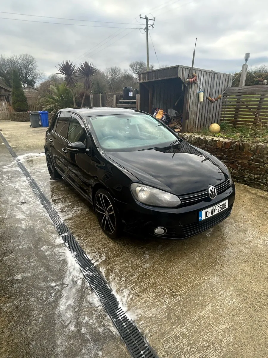 2010 Volkswagen Golf 1.6 TDI Manual - Image 1