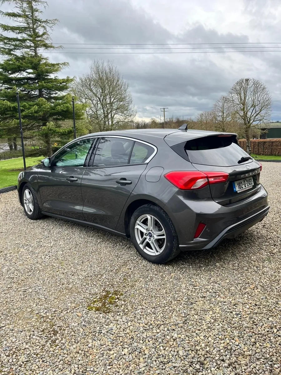 2018 Ford Focus 1.5 ZETEC - Image 4