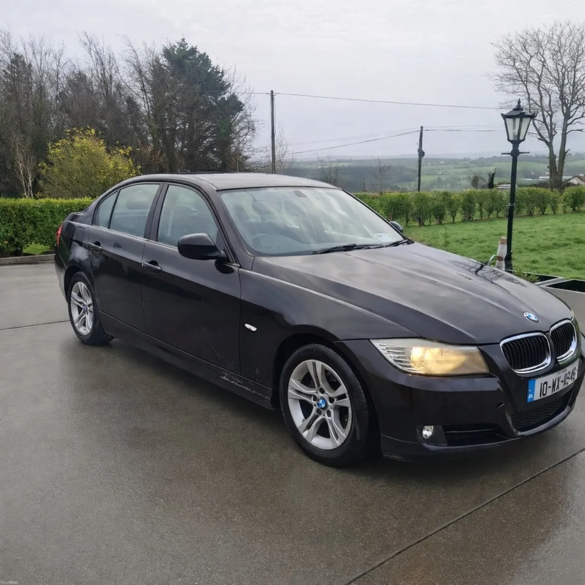 BMW 3 Series - Image 1