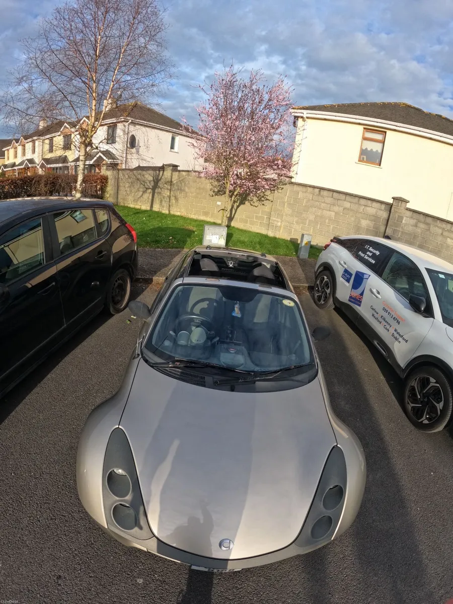 Smart roadster - Image 1