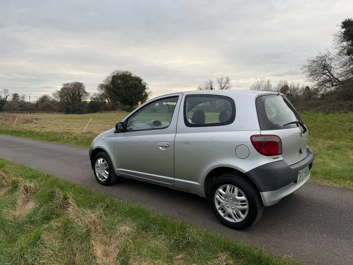 Toyota Yaris - Image 4