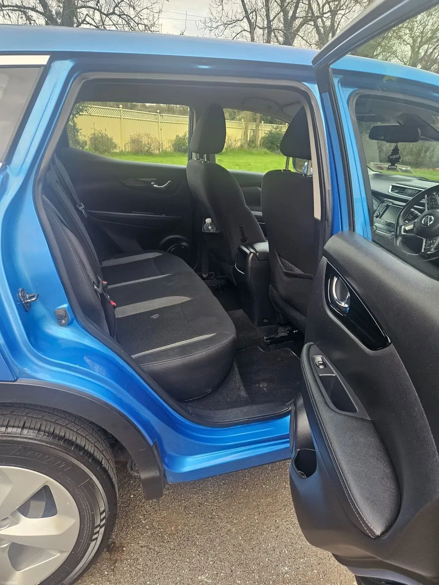 Nissan Qashqai 2019 Diesel - Image 3