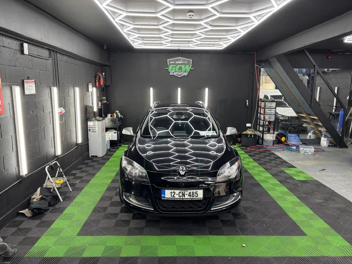 Renault Megane 2012 - Image 1