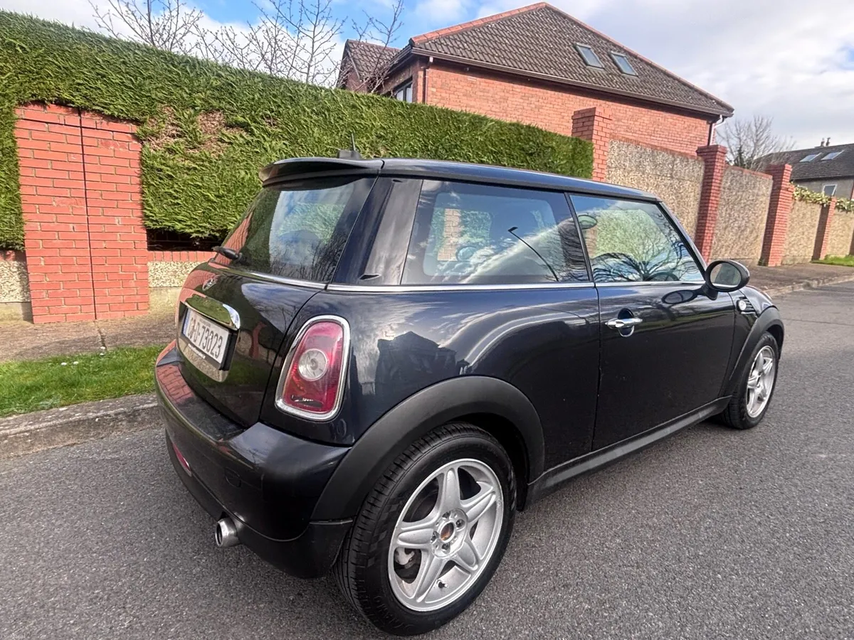 Mini Cooper Diesel - Image 4