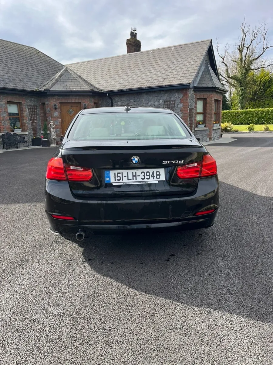 BMW 3-Series 2015 - Image 3