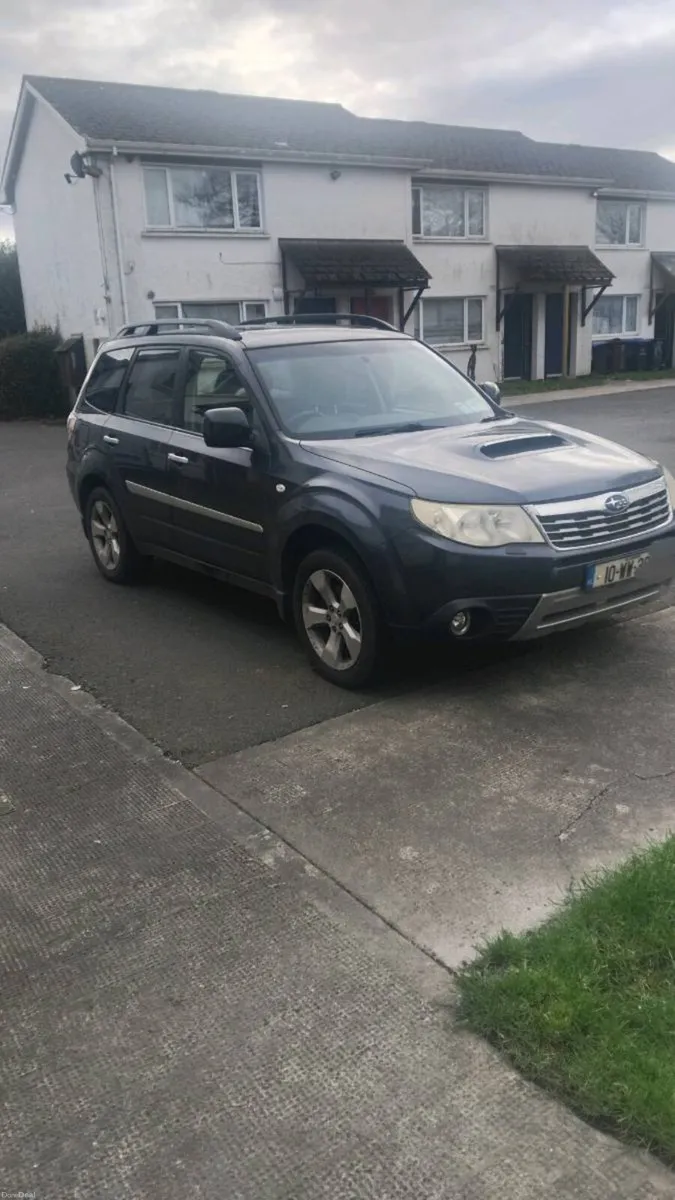 Subaru Forester 2010 2tr Diesel. - Image 1