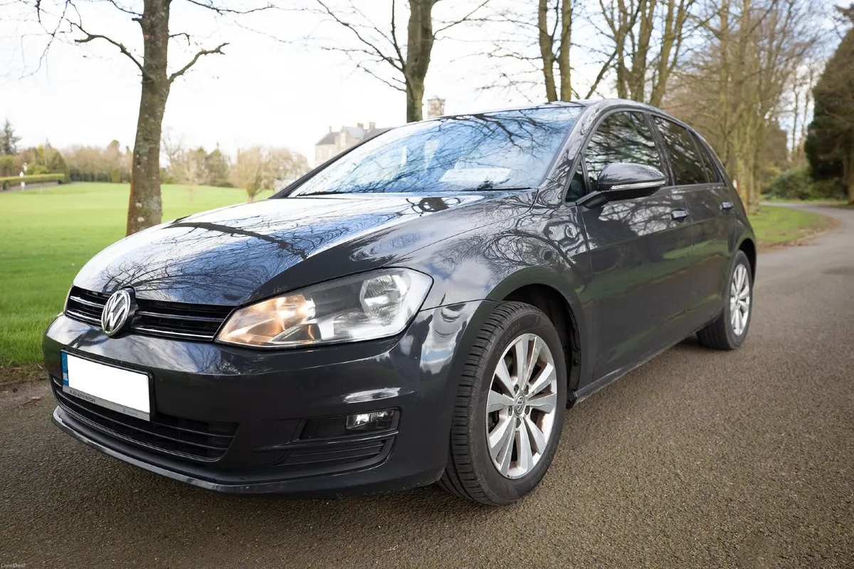 Volkswagen Golf 2013 - Image 1