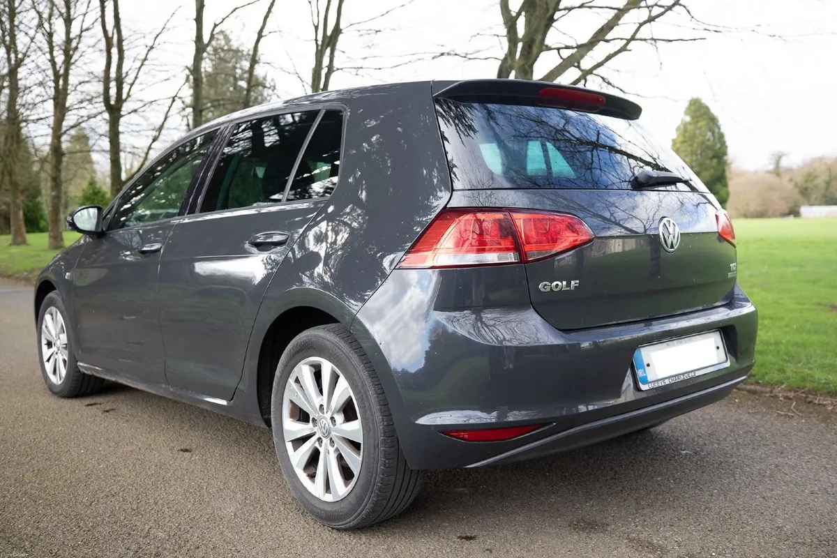 Volkswagen Golf 2013 - Image 4