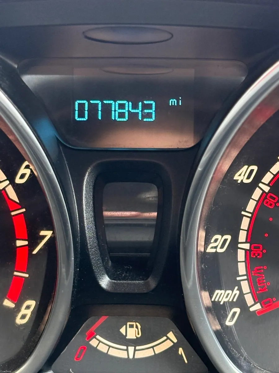 Ford Fiesta 2015 st2 3dr - Image 3