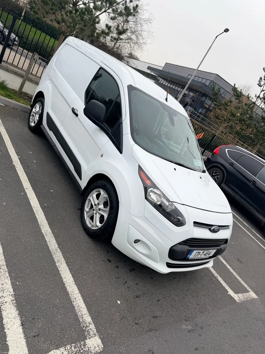 Ford transit connect 2017 - Image 1