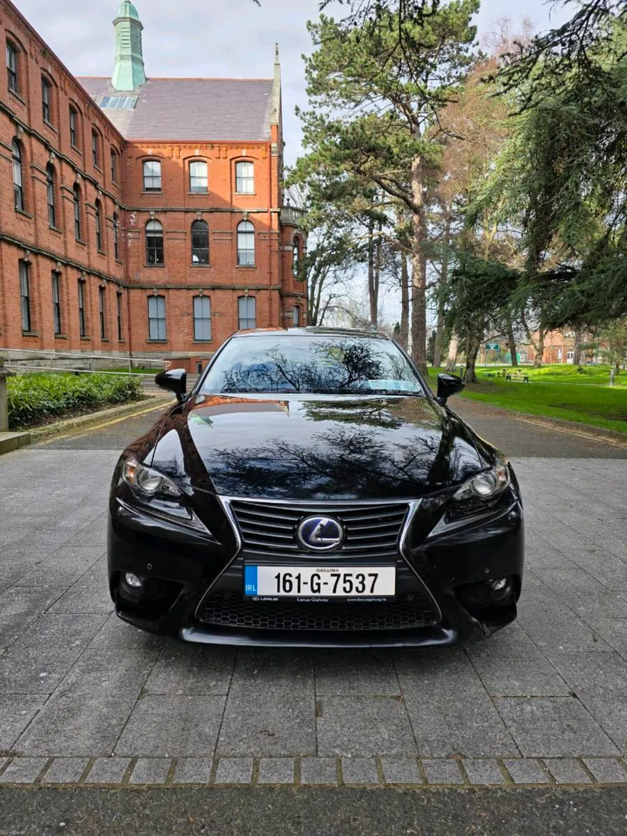 2016 Lexus is300h with new nct - Image 4