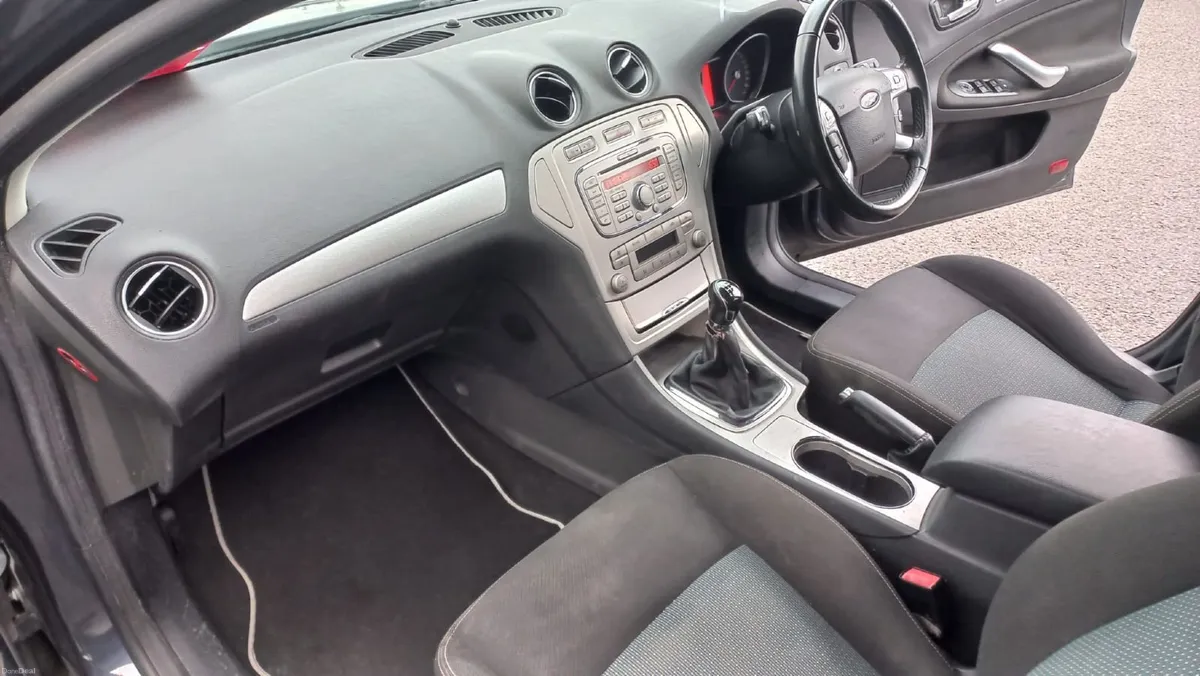 Ford Mondeo 2010 For Sale - Image 4