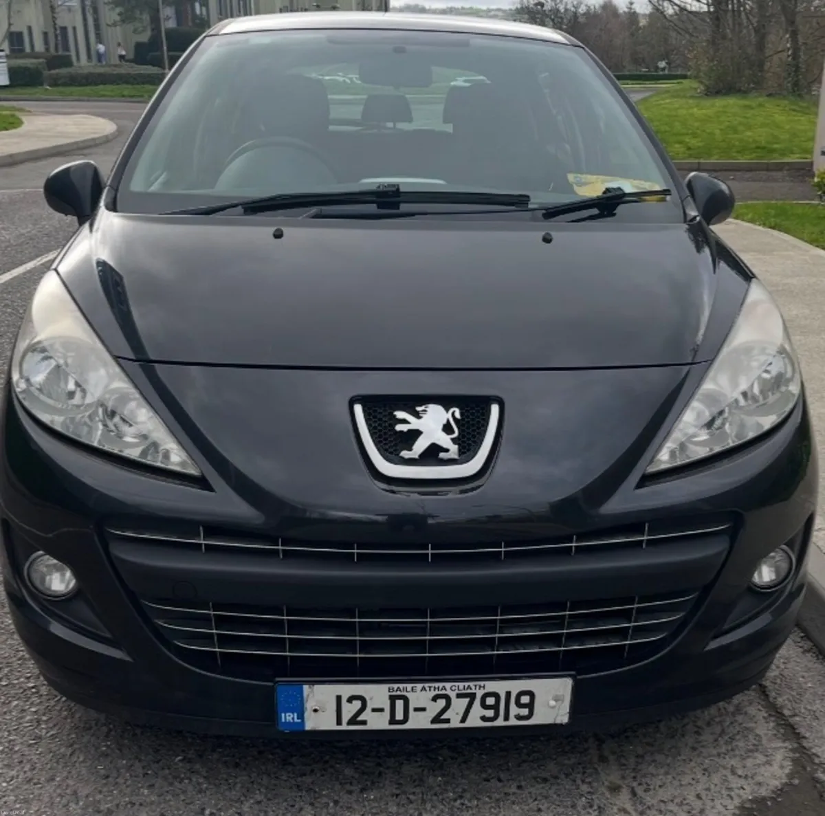 Peugeot 207 2012 - Image 1