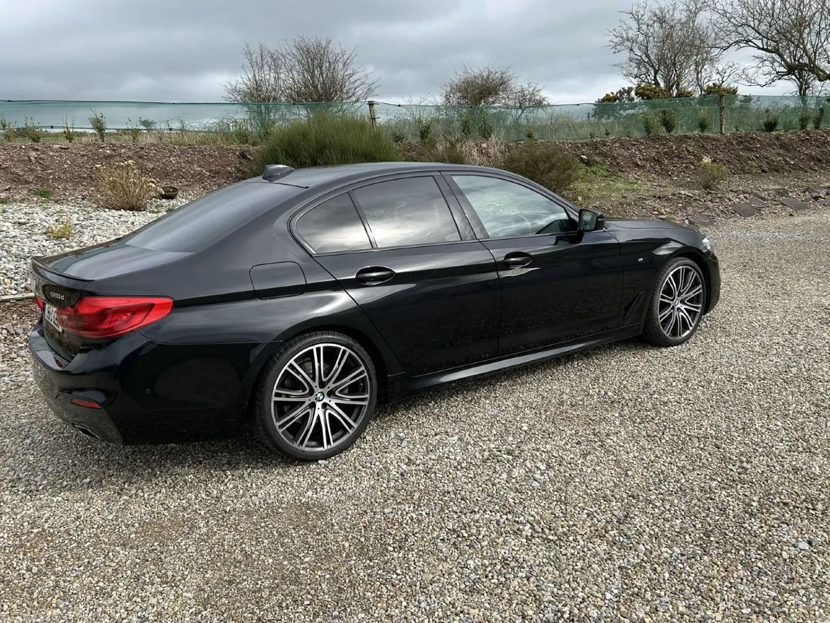 BMW 5-Series  M Sport Plus - Image 3