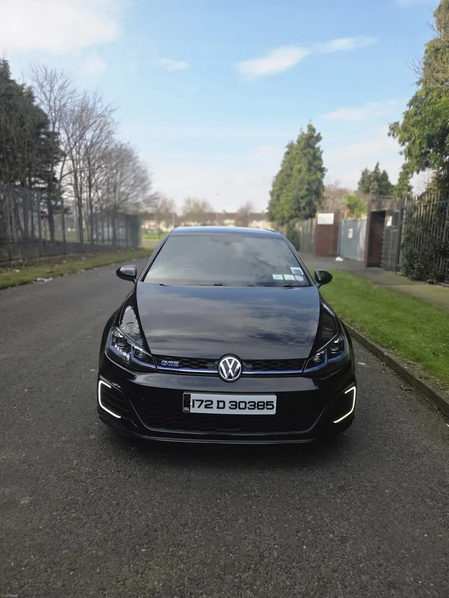 2017 VOLKSWAGEN GOLF GTE AUTOMATIC 1.4 PETROL - Image 2