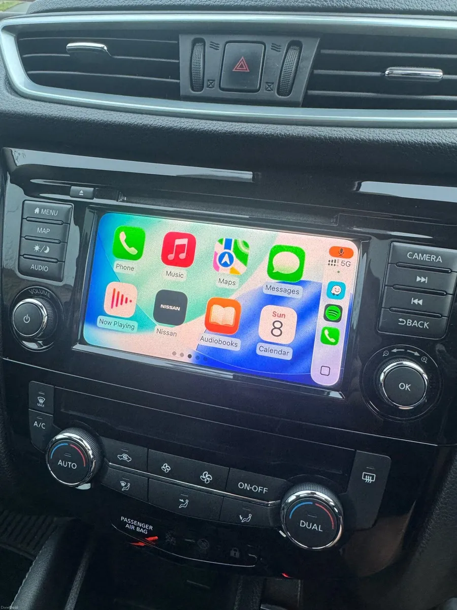 Nissan Qashqai Top Spec Panoramic sunroof 360 cam - Image 4