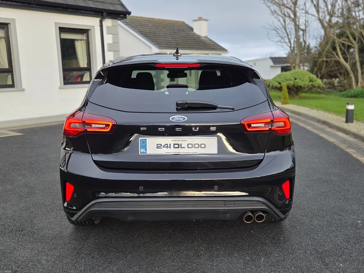 2024 FORD FOCUS 1.0LTR PETROL HYBRID 125BHP - Image 4