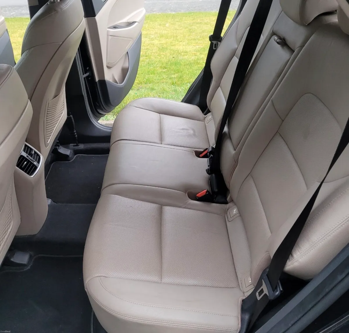 Hyundai Tucson Executive Model - Image 3