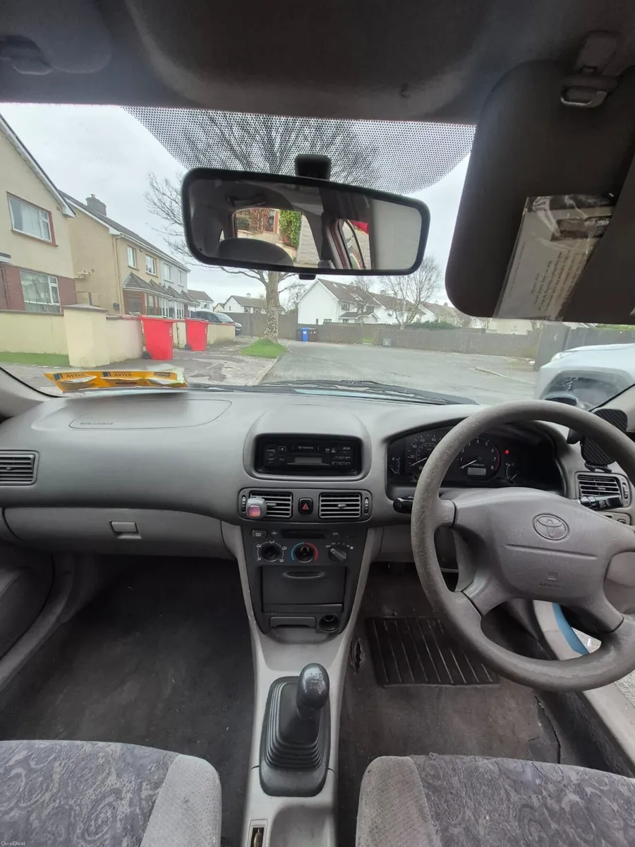 Toyota Corolla - Image 3