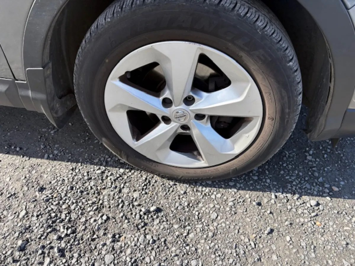 Nissan Qashqai 2019 AUTO - Image 2