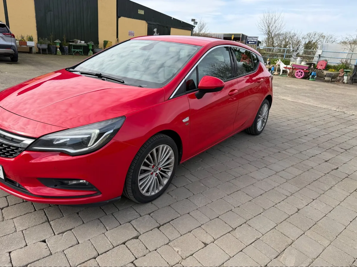 Opel Astra 2016 Diesel 1.6 Manual - Image 4