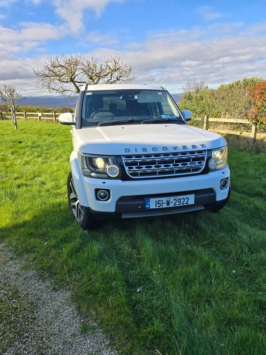 Land Rover Discovery 2015 - Image 1
