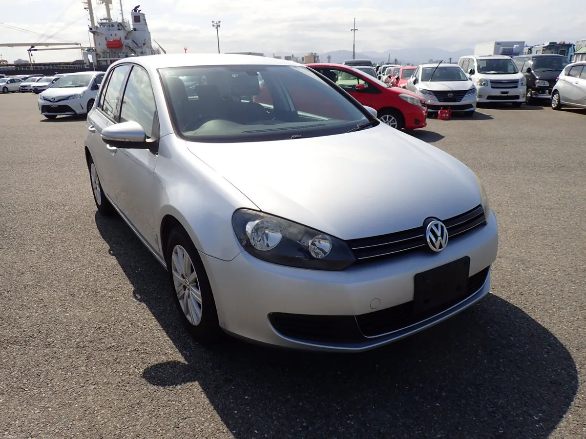 2013 Vw Golf 1.2 Petrol Automatic - Image 2