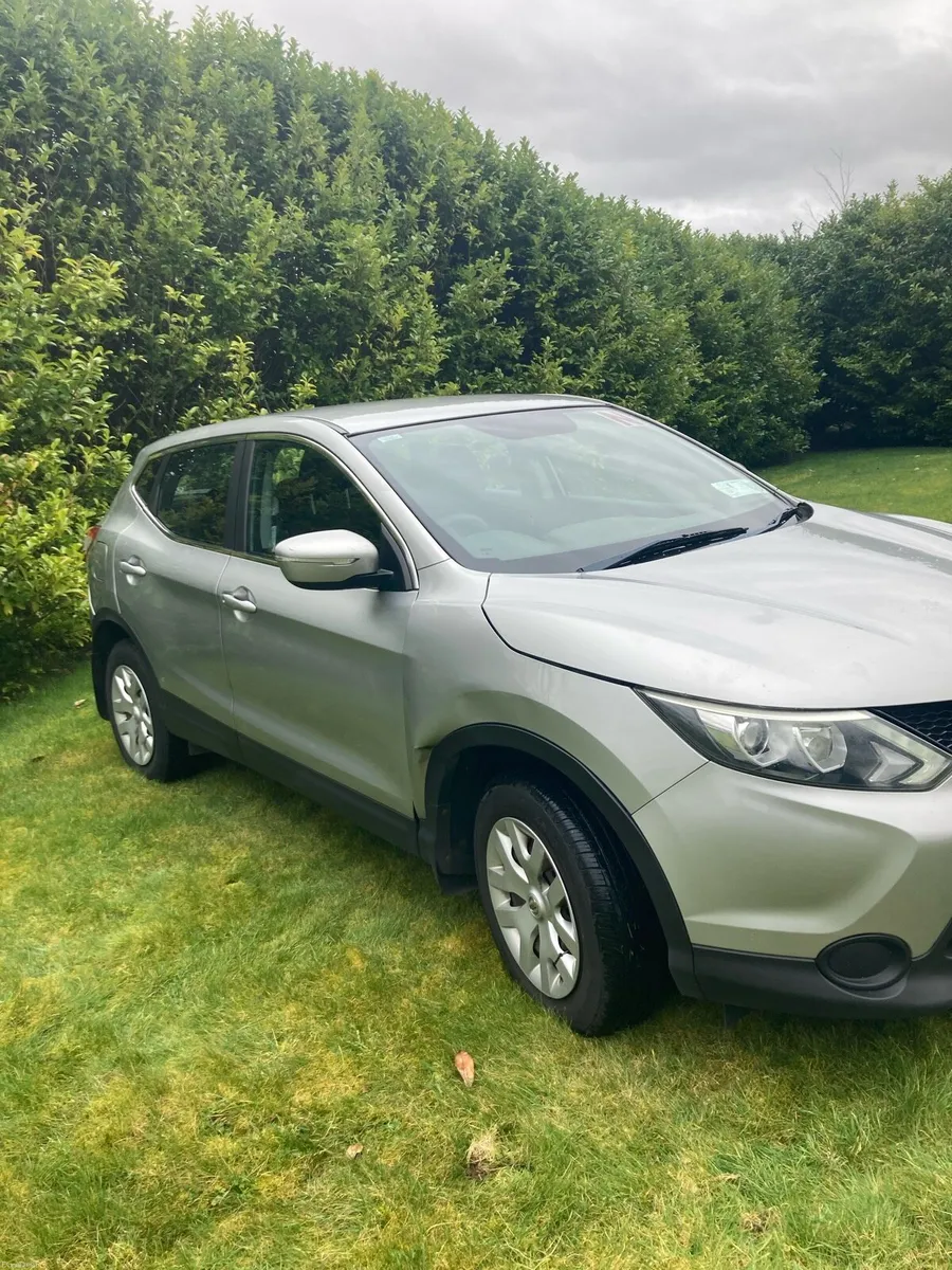 Nissan Qashqai 1.5 DSL 141 - Image 3