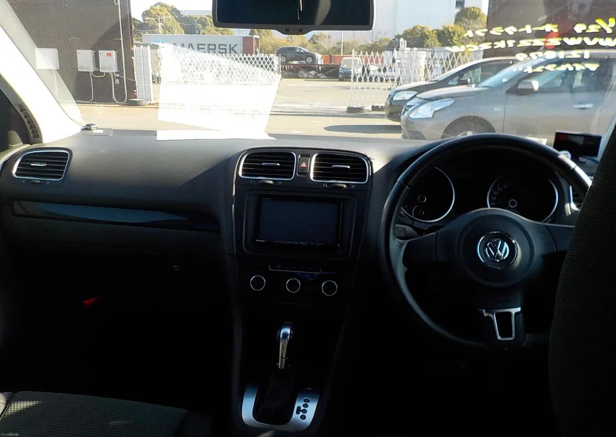 2012 Vw Golf 1.2 Petrol Automatic - Image 3
