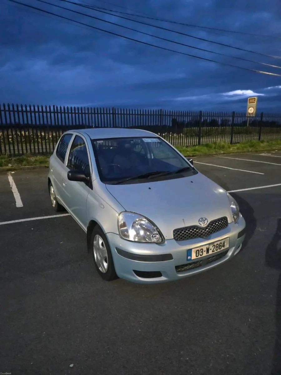 Toyota yaris - Image 1
