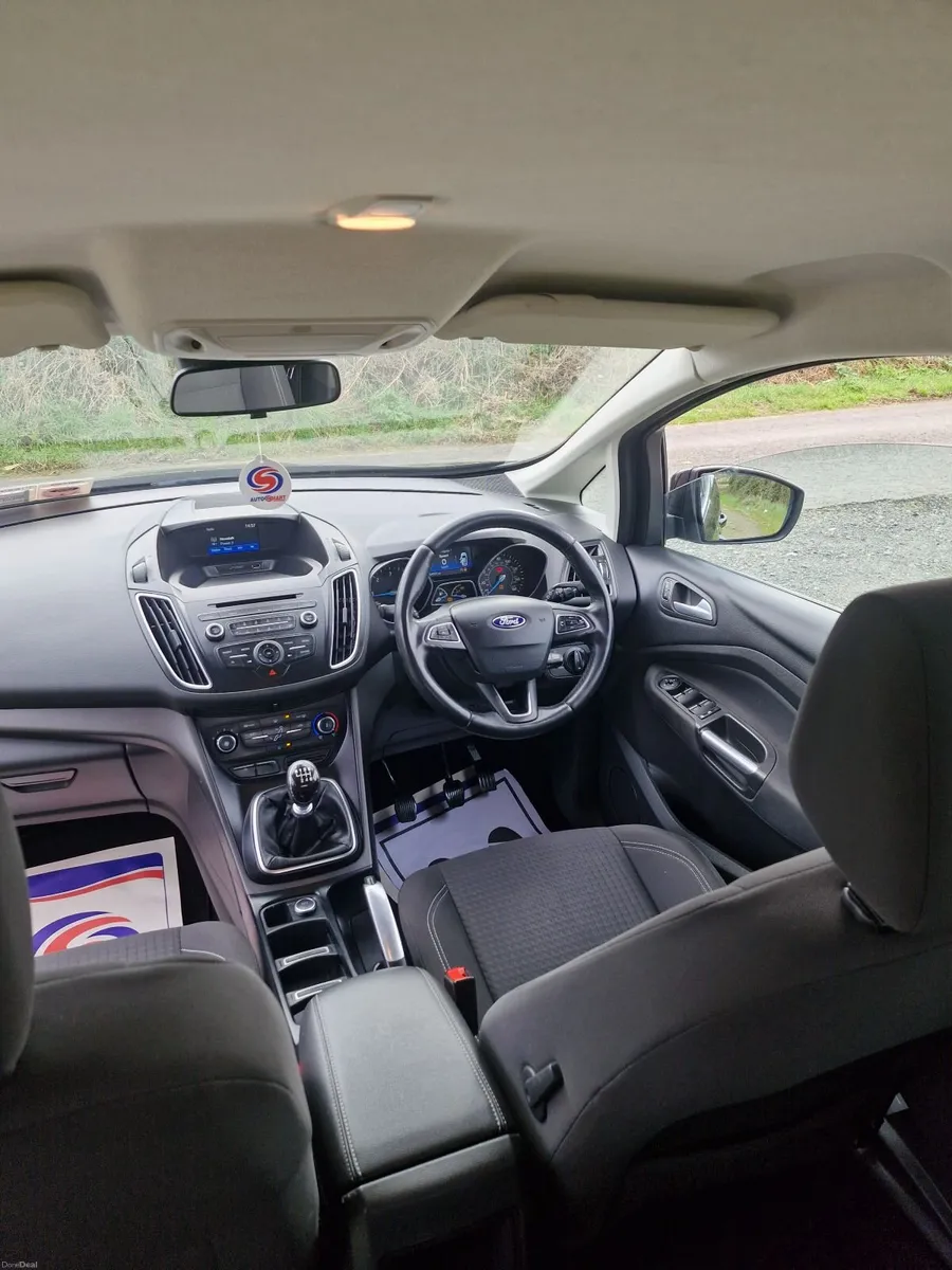 Ford C-Max - Image 2