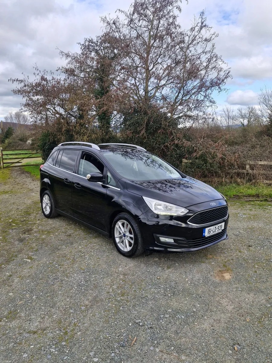 Ford  grand C-Max 7 seater - Image 1
