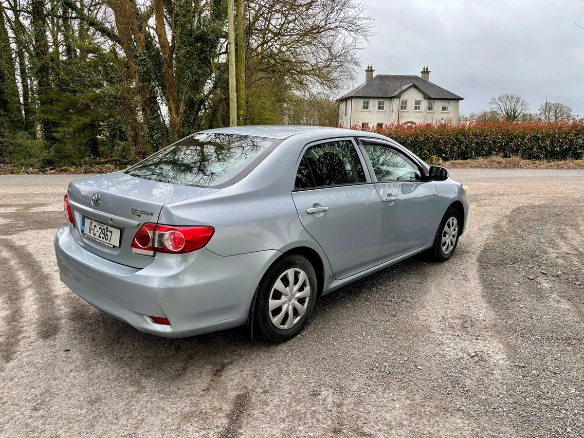 Toyota Corolla - Image 4