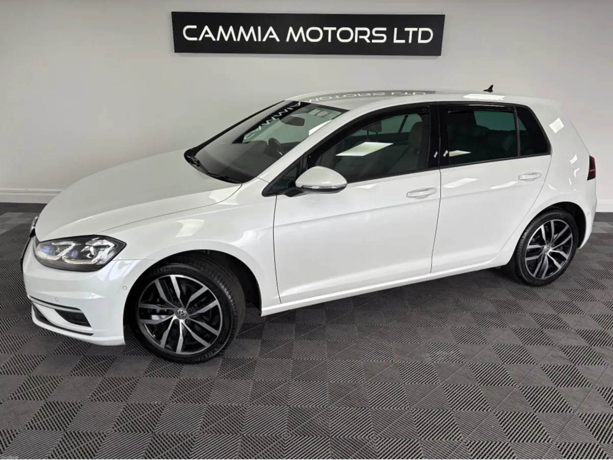 Volkswagen Golf *VOLKSWAGEN GOLF TSI* *LOW MILEAGE - Image 4