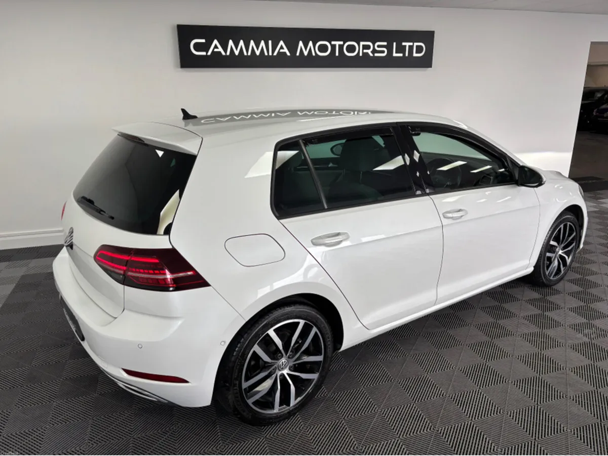 Volkswagen Golf *VOLKSWAGEN GOLF TSI* *LOW MILEAGE - Image 2