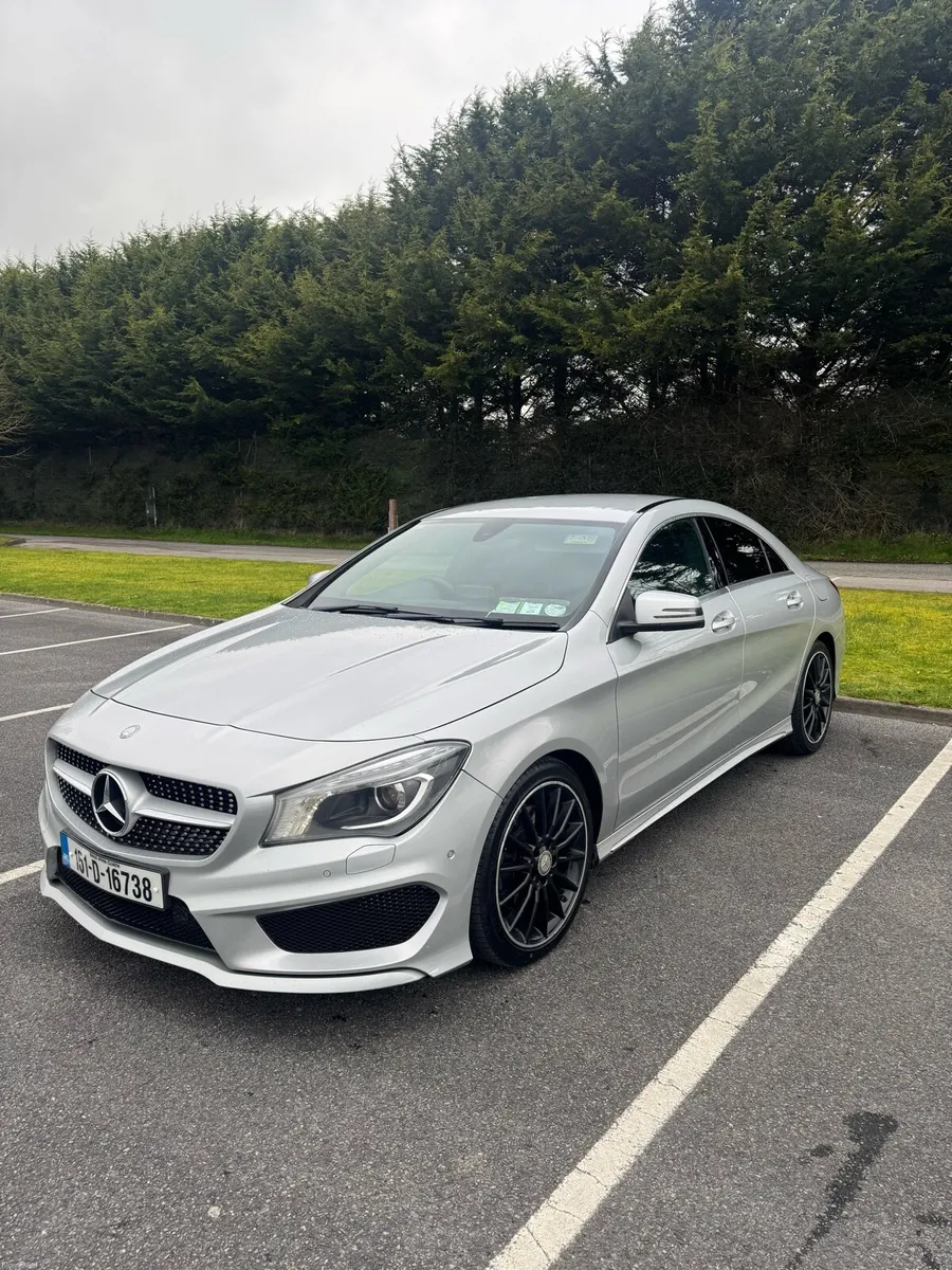 Mercedes CLA 220 AMG line - Image 2