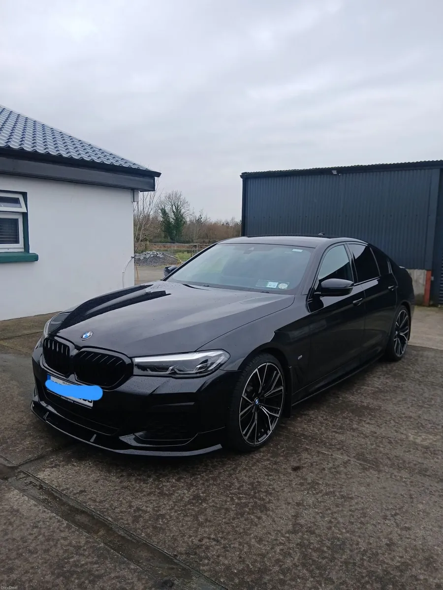 BMW 5-Series 2022 - Image 4