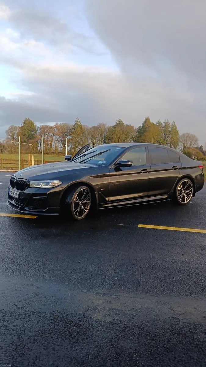 BMW 5-Series 2022 - Image 3