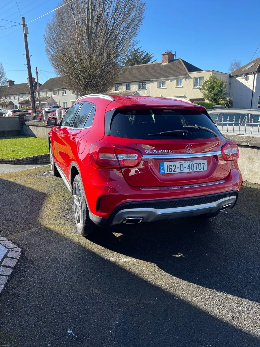 Mercedes-Benz GLA 2016 - Image 4