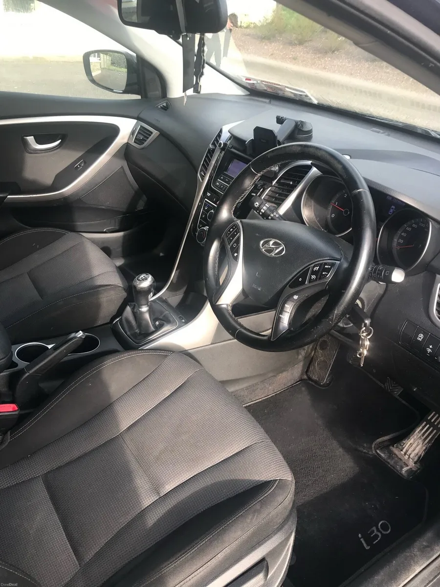 Hyundai i30 - Image 3
