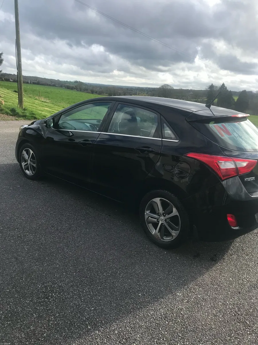 Hyundai i30 - Image 2