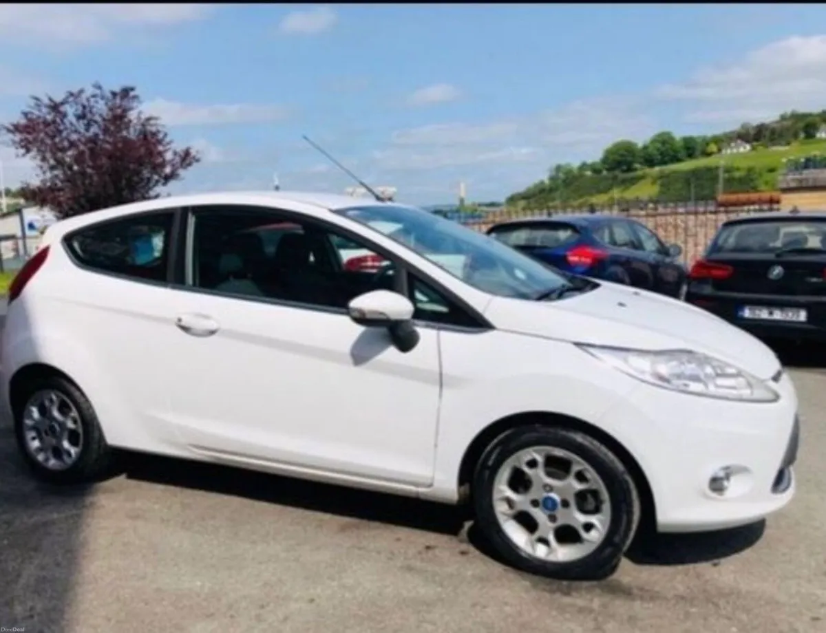 Ford Fiesta - Image 2