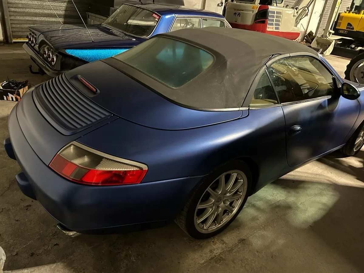 Porsche 911 (996) carerra cabriolet - Image 4